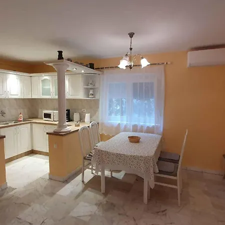 Appartement In - Balaton 33875